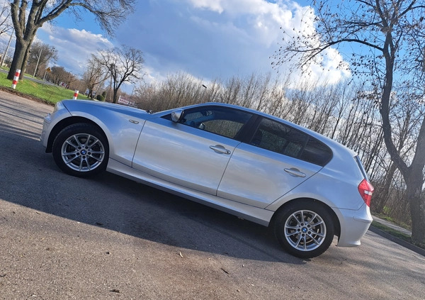 BMW Seria 1 cena 20500 przebieg: 182000, rok produkcji 2010 z Skierniewice małe 232